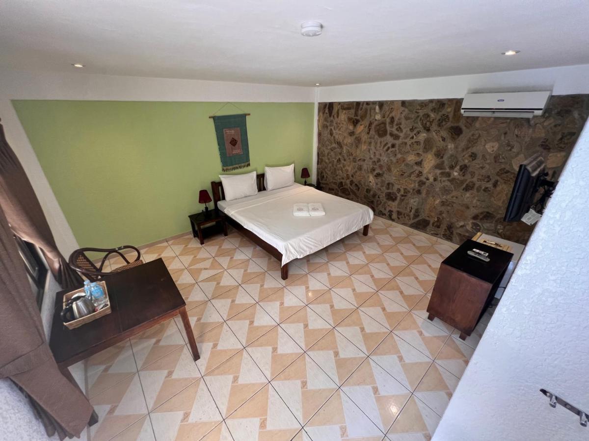 Alona Swiss Resort Panglao Eksteriør billede